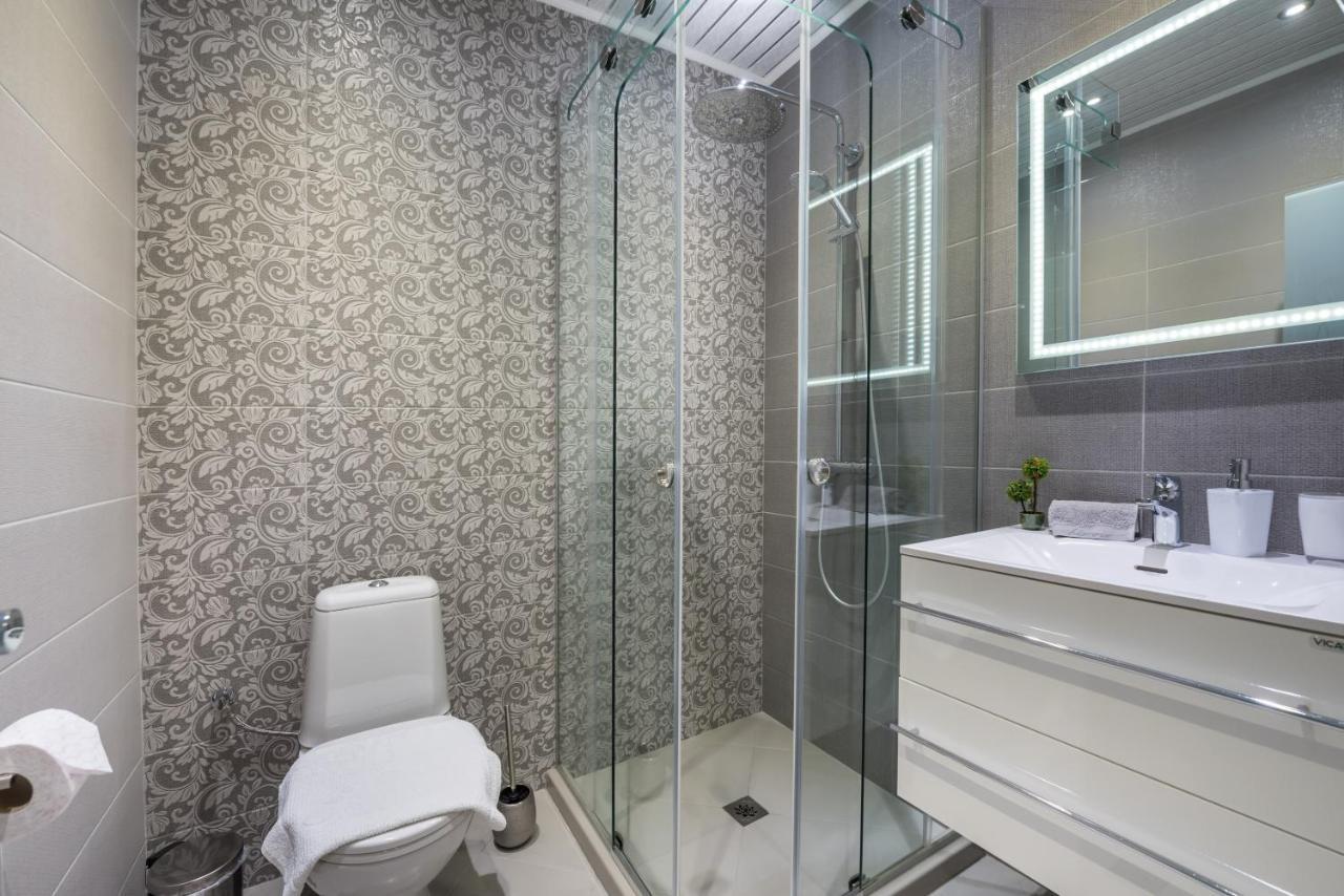 Apartments Cats Varna Exterior photo